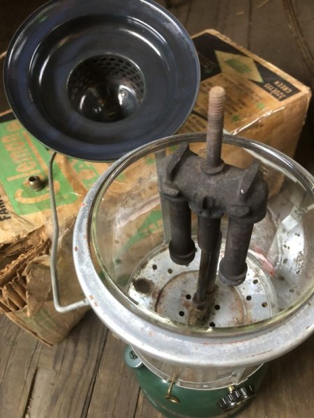 画像12: Vintage Coleman Lantern 220E 9/1962 (B515) (12)