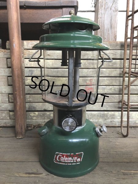 画像1: Vintage Coleman Lantern 220J  1/1978 (B507) (1)