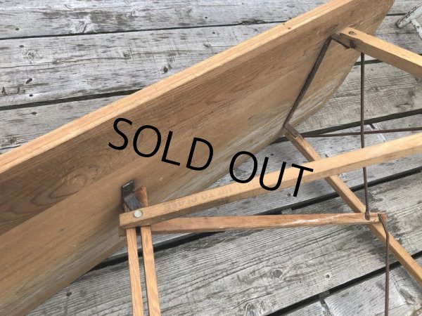 画像9: Vintage Wooden Ironing Board Table (B646) (9)