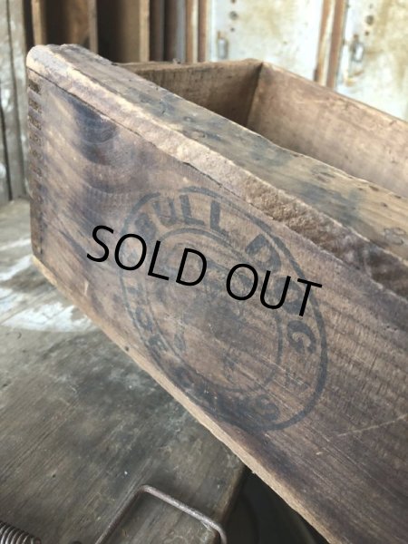 画像6: Antique Phoenix Bull Gog Toe Calks Wooden Box (B667) (6)