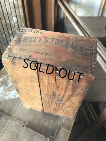画像9: Antique Sweet's Toe Calks Toe Calks Wooden Box (B668) (9)