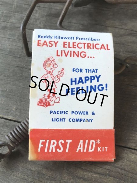 画像1: Vintage Reddy Kilowatt First Aid Kit (B672) (1)
