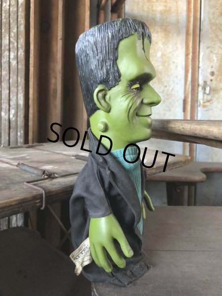 画像4: 60s Vintage Mattel The Munsters TV Show Herman Tanking Hand Puppet Doll (B686) (4)