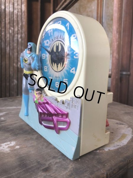 画像2: 70s Vintage Talking alarm Clock Batman & Robin (B747) (2)