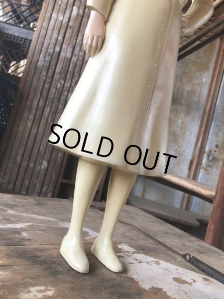 画像12: 50s Vintage Advertising Miss Curity Counter Display Statue Figure 48cm (B798) (12)