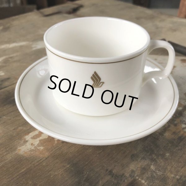 画像2: Vintage Singapore Airlines Cup & Saucer (B799) (2)