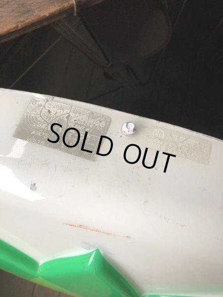 画像3: 【店舗引き取り限定】 Vintage Advertising BP British Petroleum Old Logo Lighted Store Sign (B841) (3)