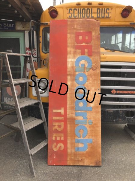 画像1: 【店舗引き取り限定】Vintage BF Goodrich Tires Advertising Store Display Sign HUGE !! (B845) (1)