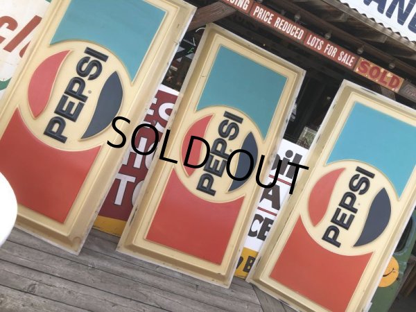画像10: Vintage Pepsi Cola Advertising Store Display Embossed Plastic Lighted Sign Huge!  (B860) (10)