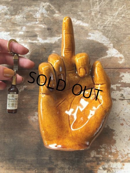 画像10: Vintage Middle Finger Motif The Finger Statue Tray (B894) (10)