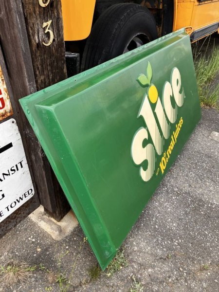 画像3: 【店舗引き取り限定】Vintage Advertising Slice Soda Store Sign Huge ! 184cm (B905) (3)