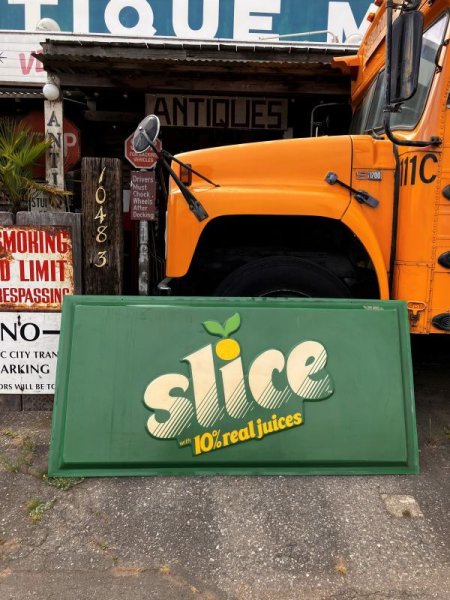 画像2: 【店舗引き取り限定】Vintage Advertising Slice Soda Store Sign Huge ! 184cm (B905) (2)