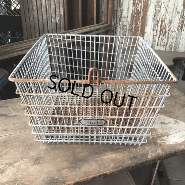 画像2: Vintage Frank D Cohan Gym Locker Metal Wire Basket #964 (B952) (2)