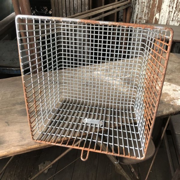 画像6: Vintage Frank D Cohan Gym Locker Metal Wire Basket #995 (B961) (6)