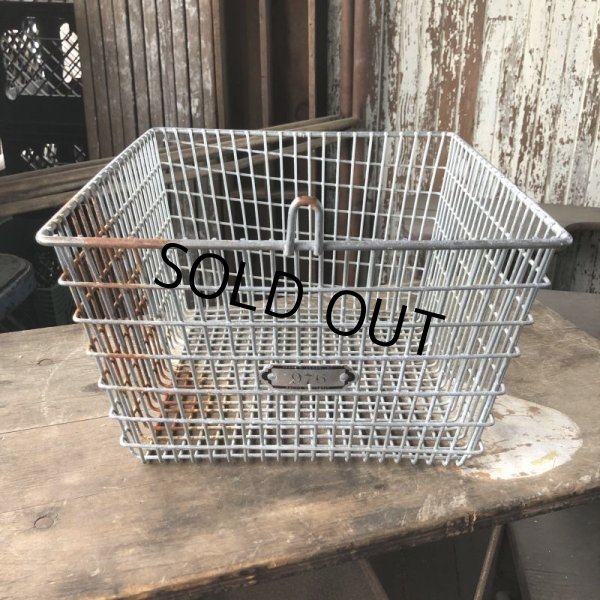 画像2: Vintage Frank D Cohan Gym Locker Metal Wire Basket #976 (B955) (2)