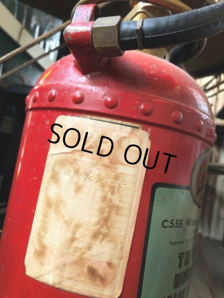 画像9: Vintage Conquest Fire Extinguisher (B968) (9)