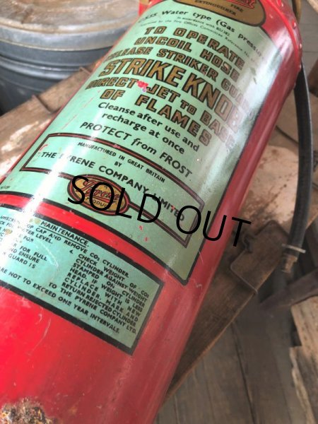 画像12: Vintage Conquest Fire Extinguisher (B968) (12)