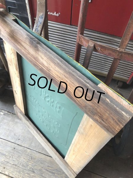 画像5: Antique Dutchess Trousers Advertising Embossed Tin Sign (B975) (5)