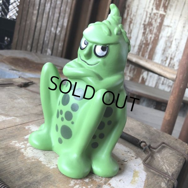 画像2: 70s Vintage 24 Hour Bug vinyl doll bank (B999)  (2)