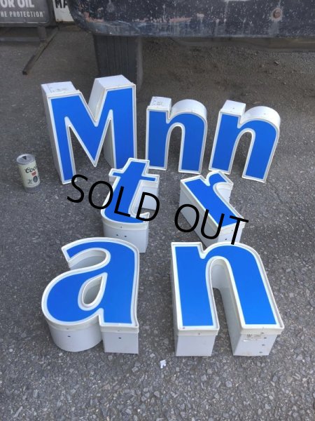 画像7: Vintage Advertising Store Display Letters Sign Blue “ M ” (M019)  (7)