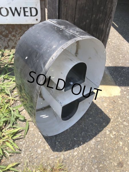 画像4: Vintage Advertising Store Display Letters Sign “ e ” (M038)  (4)