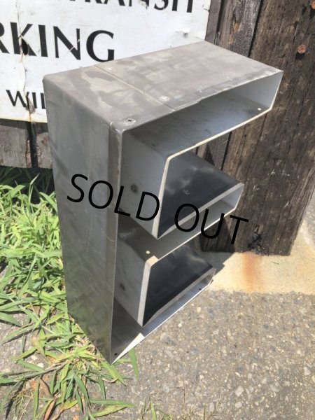 画像4: Vintage Advertising Store Display Letters Sign “ E ” (M008)  (4)