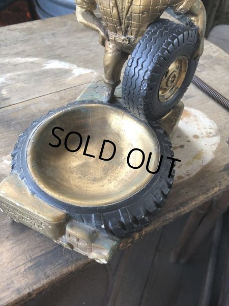 画像12: 60s Sears Roebuck MR.ALLSTATE Load Rated Truck Tires Plaster Ashtray (M190) (12)