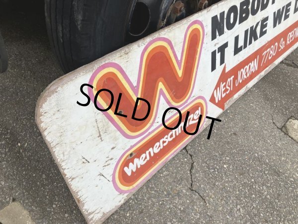画像14: 【店舗引き取り限定】 Vintage Advertising Wienerschnitzel Hot Dogs Store Display Wooden Sign (M201)  (14)