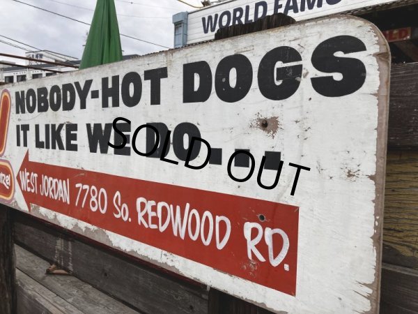 画像5: 【店舗引き取り限定】 Vintage Advertising Wienerschnitzel Hot Dogs Store Display Wooden Sign (M201)  (5)