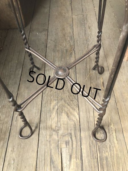 画像15: 1900s Antique ROYAL M.M CO CHICAGO Ice Cream Parlor Stool Twisted Iron Legs (M203)  (15)
