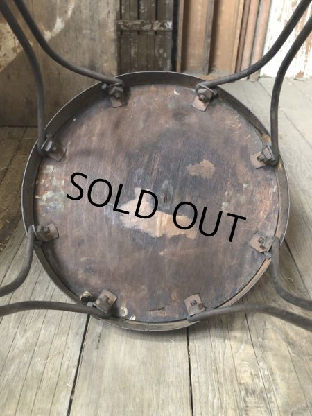 画像6: 1900s Antique ROYAL M.M CO CHICAGO Ice Cream Parlor Stool Twisted Iron Legs (M203)  (6)