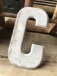 画像2: Vintage USA Original Movie Theatre Marquee Letter Signs “ C”  (M234)  (2)