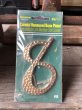 画像2: Vintage Hillman 3-Inch Colonial Hammersd Brass Plated House Number 8 (M207)  (2)