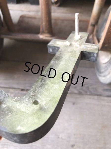 画像4: Vintage Advertising Store Display Letters Sign “ t ”  (M223)  (4)