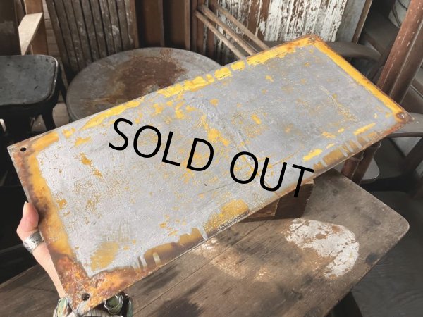 画像9: RARE!! Vintage ORIGINAL Shell Oil Company DANGER Sign (M306)  (9)