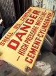 画像3: RARE!! Vintage ORIGINAL Shell Oil Company DANGER Sign (M306)  (3)