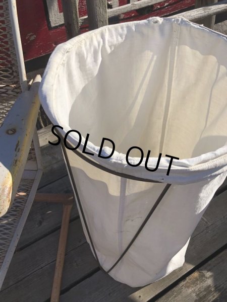 画像5: Vintage Laundry Wire Hamper Canvas Duffel Bag (M366)  (5)