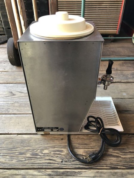 画像12: 【店舗引き取り限定】 Vintage NESBITT'S Advertising Hot Chocolate Dispenser (M387) (12)