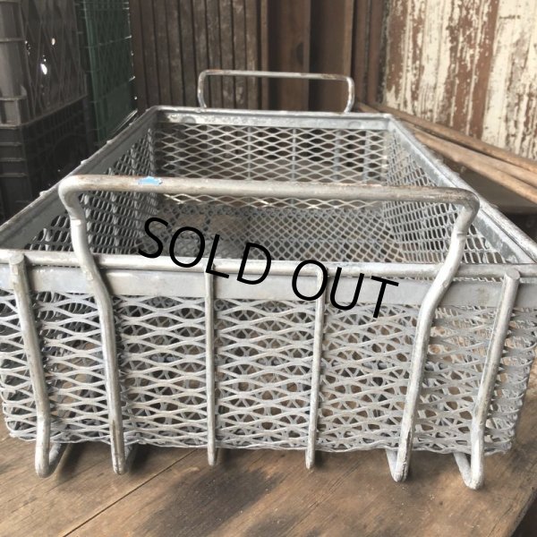 画像13: Vintage Industrial 2 Handles Metal Wire Mesh Basket (M440) (13)