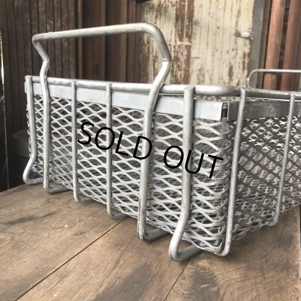 画像12: Vintage Industrial 2 Handles Metal Wire Mesh Basket (M440) (12)