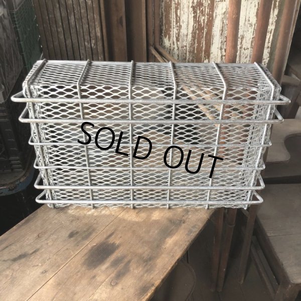 画像15: Vintage Industrial 2 Handles Metal Wire Mesh Basket (M440) (15)
