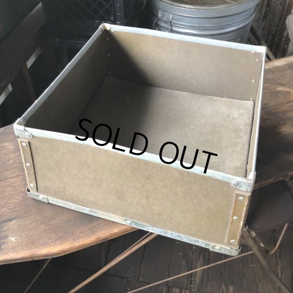 画像3: Vintage Industrial Fiber Container (M442) (3)