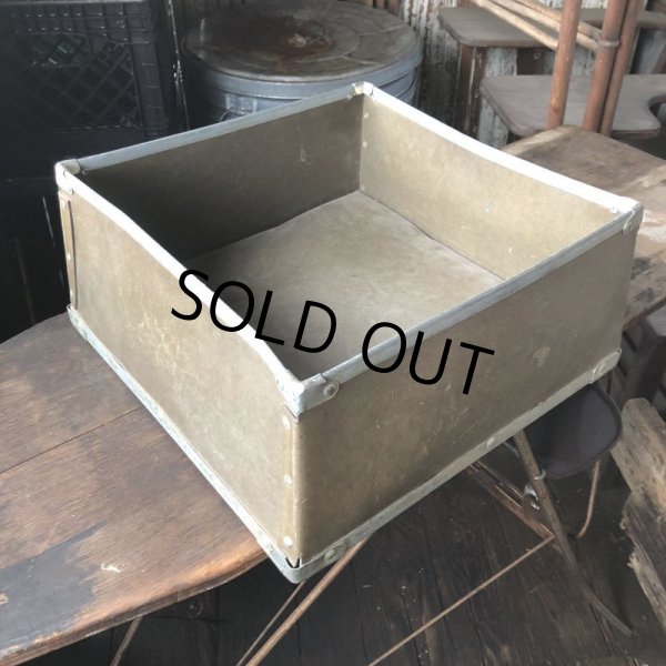 画像2: Vintage Industrial Fiber Container (M443) (2)