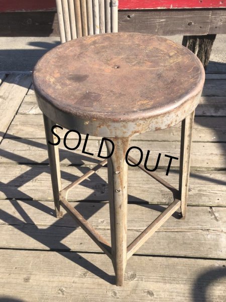 画像1: Vintage Industrial Iron Stool (M460) (1)