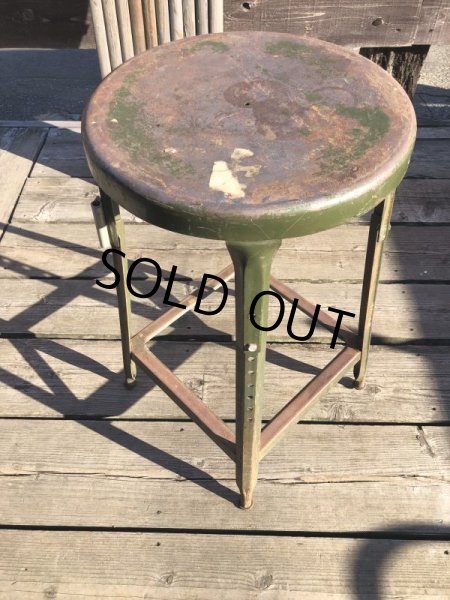 画像2: Vintage Industrial Iron Stool (M457) (2)