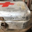 画像12: Vintage Hungary ll.SZ.MENTODOBOZ Red Cross First Aid Box (M464) (12)