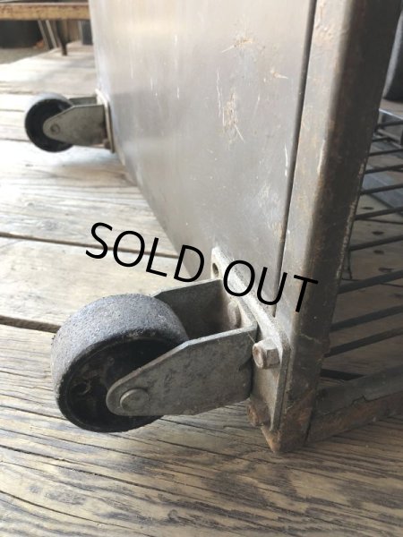 画像4: Vintage Sunoco Motor Oil Engine Protector Store Display Steel Rack (M541) (4)