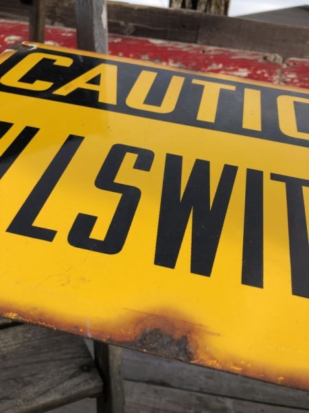 画像5: Vintage CAUTION KILLSWITCH Original Porcelain Sign (M548) (5)