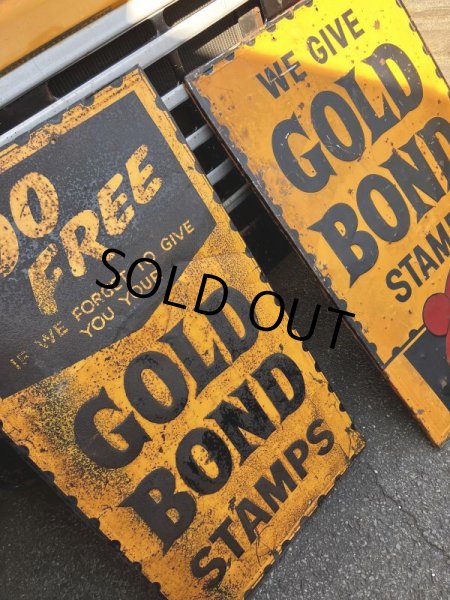 画像2: 【店舗引き取り限定】 Vintage GOLD BOND STAMPS Advertising Large Metal Store Display Sign SET (M547) (2)