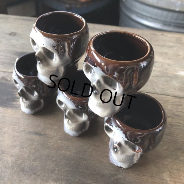 画像10: 50s Vintage SKULL " LAY OFF " Poison Decanter Bottle w/Shot Glass (B618) (10)